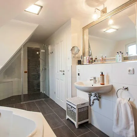 펜션 Ferienhaus Seeschwalbe 64 *